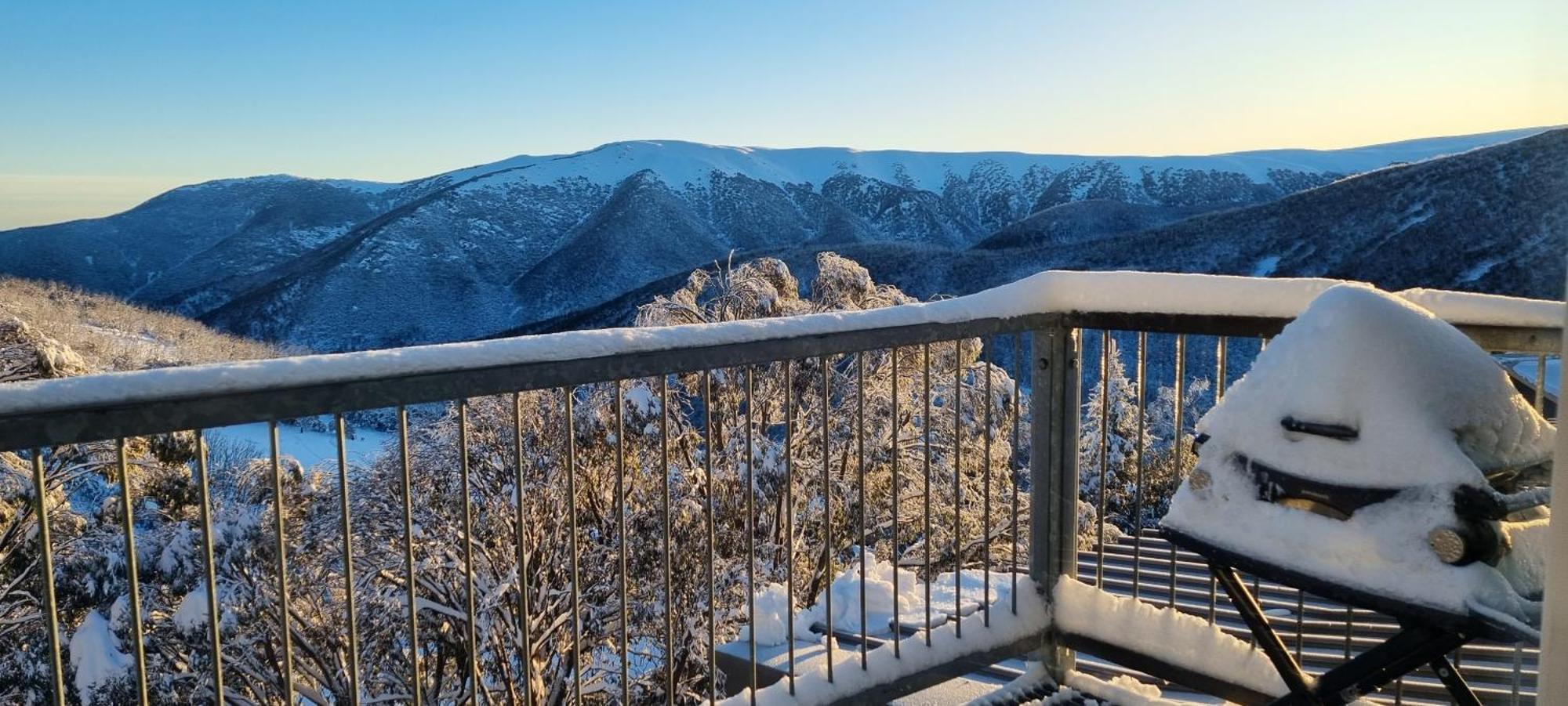 Cedarwood Apartments Falls Creek Dış mekan fotoğraf