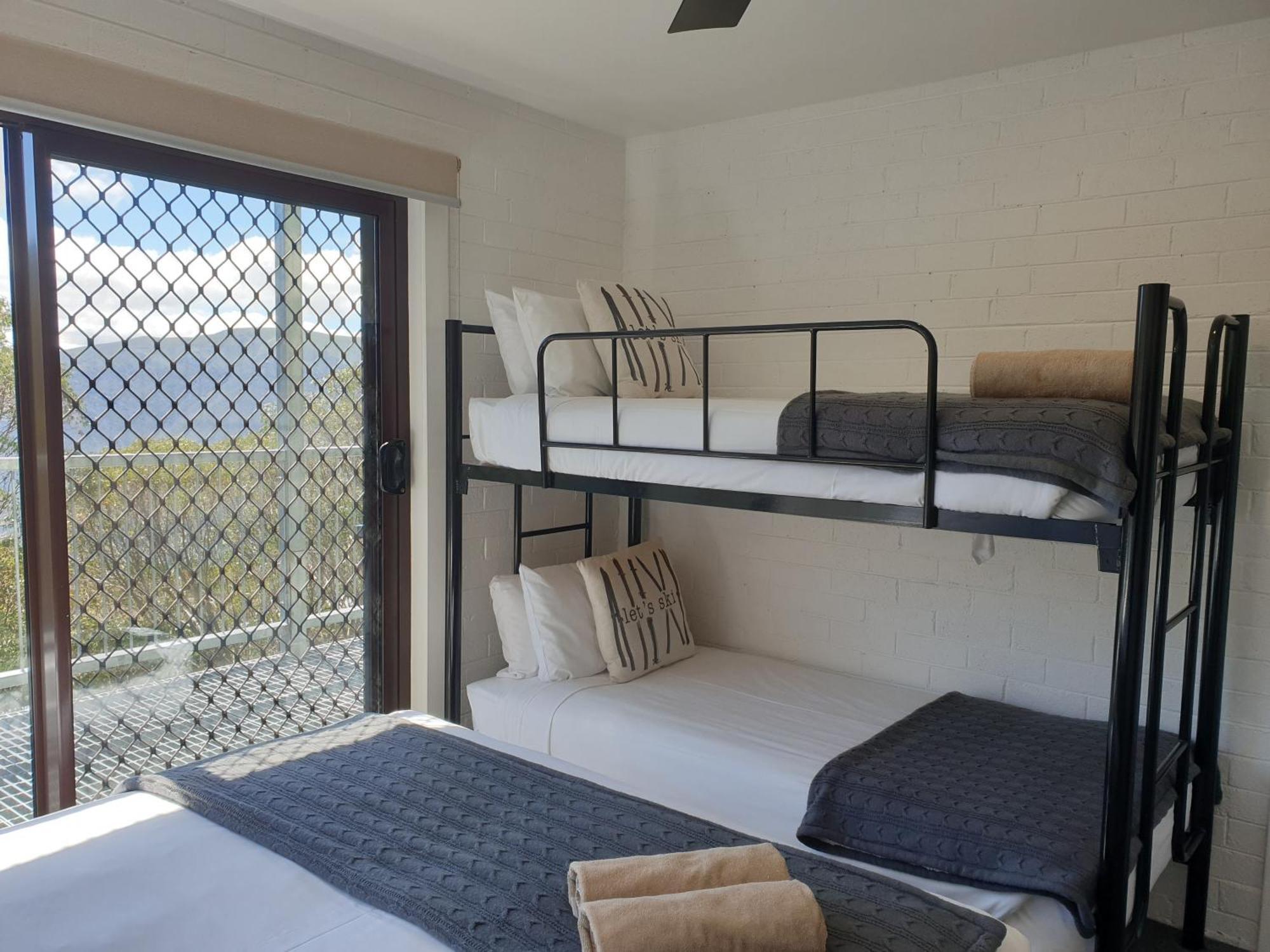 Cedarwood Apartments Falls Creek Dış mekan fotoğraf